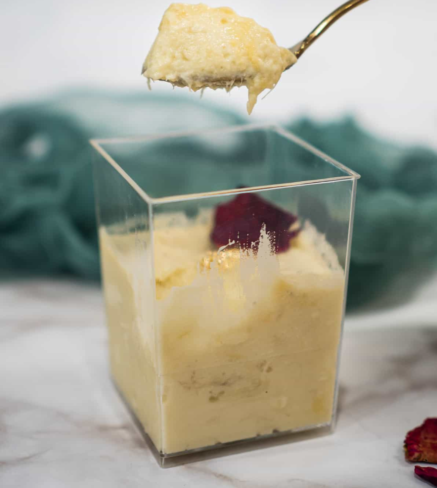 Mousse au durian en verrine, dessert exotique crémeux